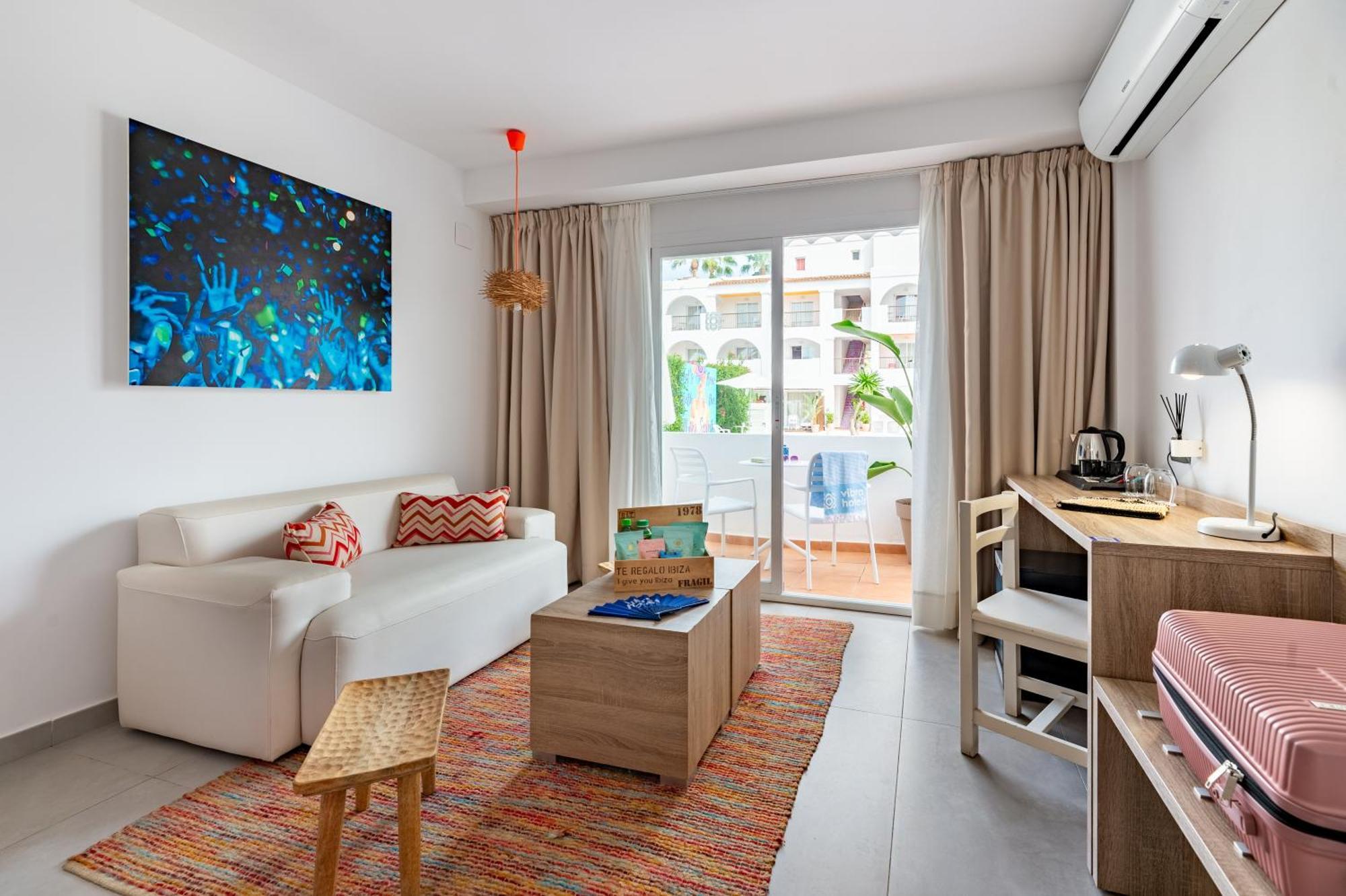 Hotel Vibra Bossa Flow - Adults Only Playa d'en Bossa Zewnętrze zdjęcie