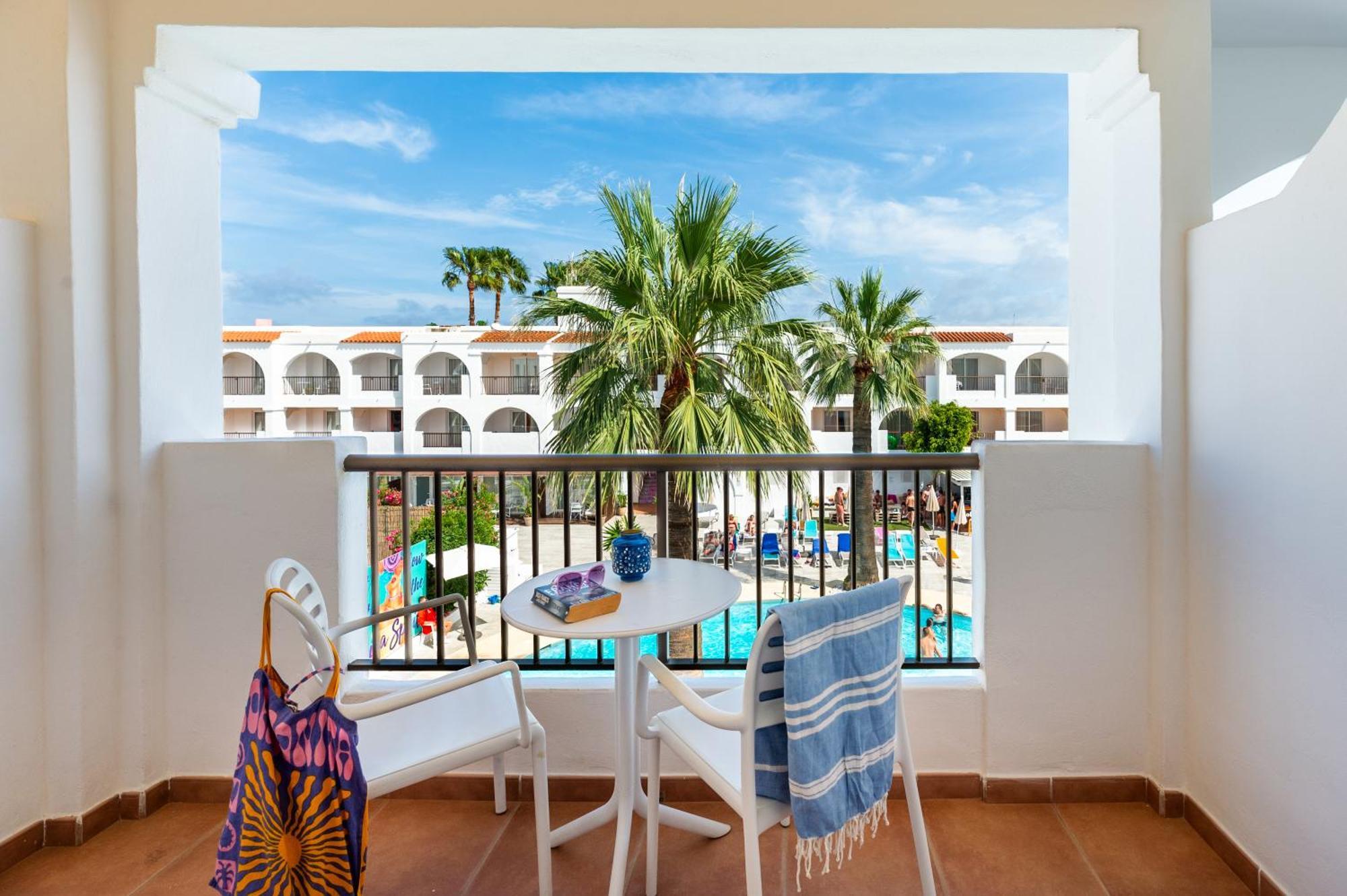 Hotel Vibra Bossa Flow - Adults Only Playa d'en Bossa Zewnętrze zdjęcie